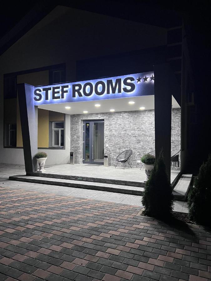 Stef Rooms Tirgu Frumos Extérieur photo