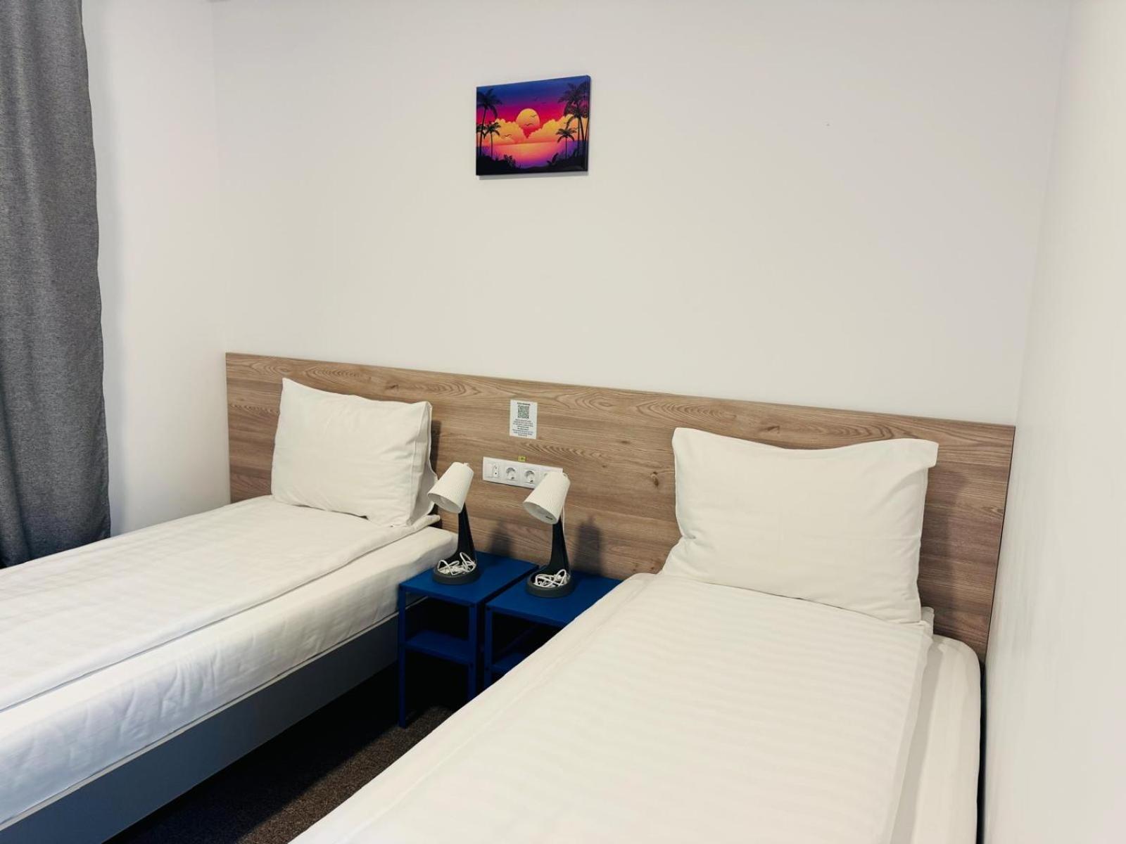 Stef Rooms Tirgu Frumos Extérieur photo